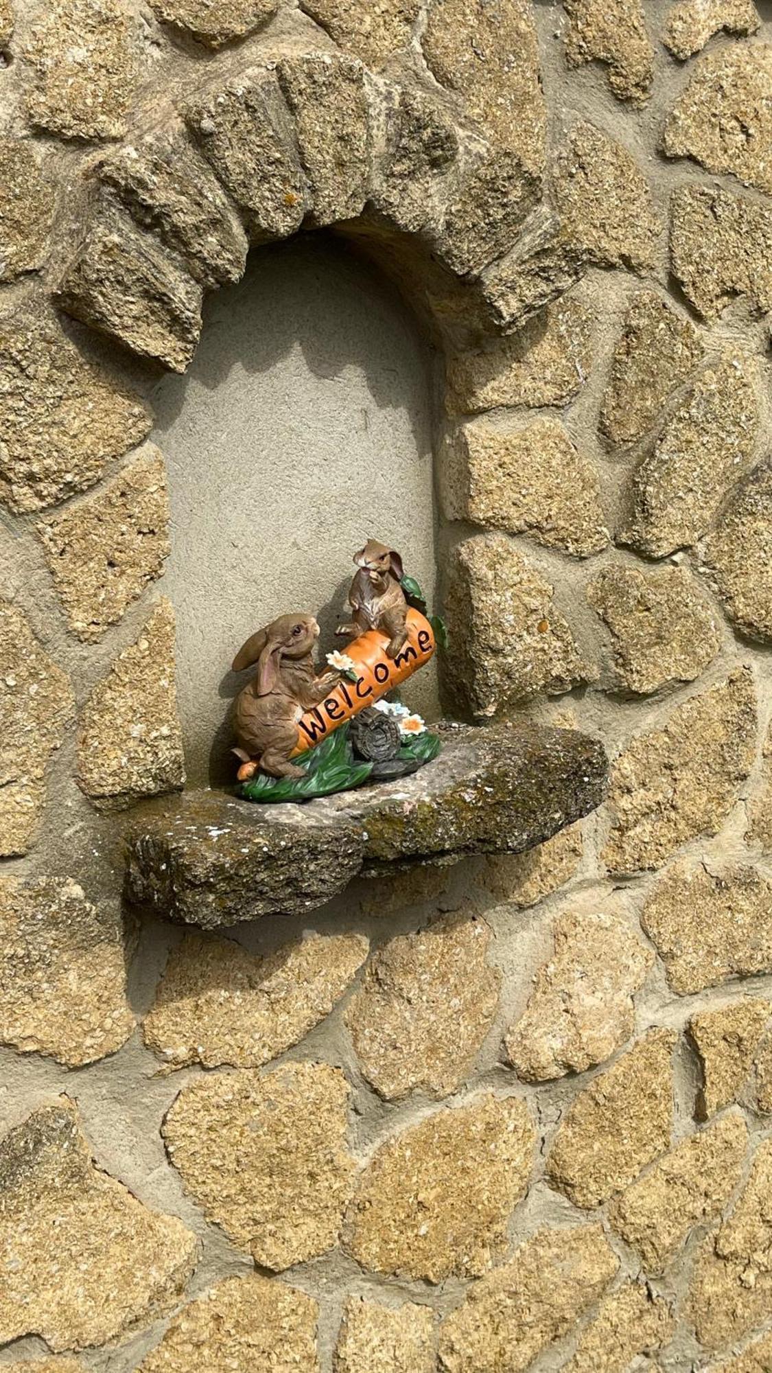 Studio Les Petits Lutins Entraigues-sur-la-Sorgue Exterior foto
